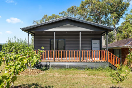 10 Cloverlea Drive, Kilsyth South 001 2048px