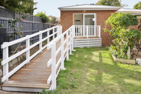 5 Charles Court, Wantirna South 006