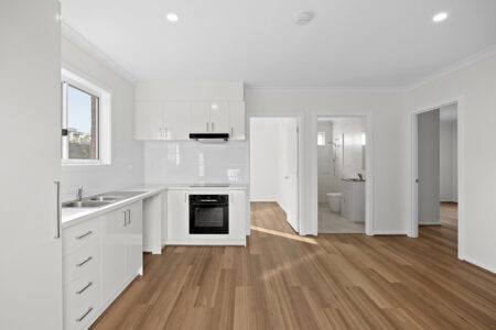 5 Charles Court, Wantirna South 010