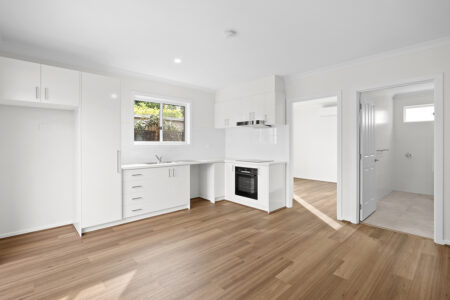 5 Charles Court, Wantirna South 012