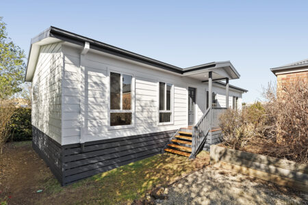 8 Correa Court, Darley 001